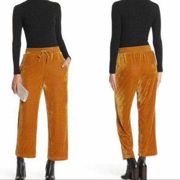 Elodie Mustard Velvet-feel Cropped Pants. Size XL - Picture 1 of 5